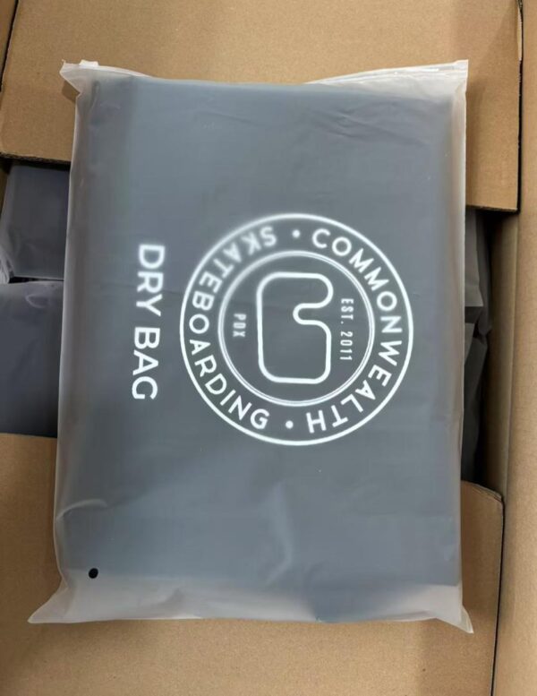 COMMONWEALTH WATERPROOF SKATE BAG - 画像 (7)